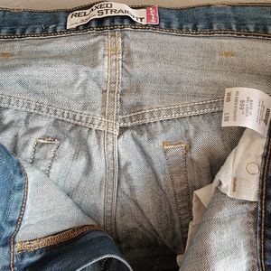 Levi mens jeans new no tags Relaxed/Straight 40×30